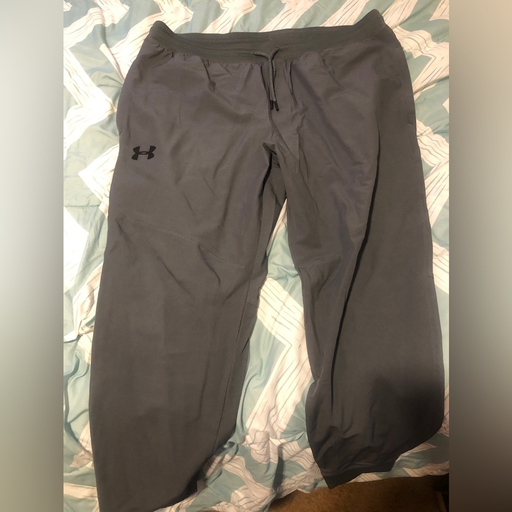 Under Armour Men’s running pants SIZE 2XL